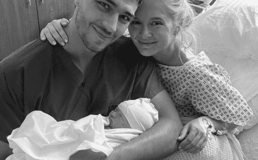 molly-mae gives birth