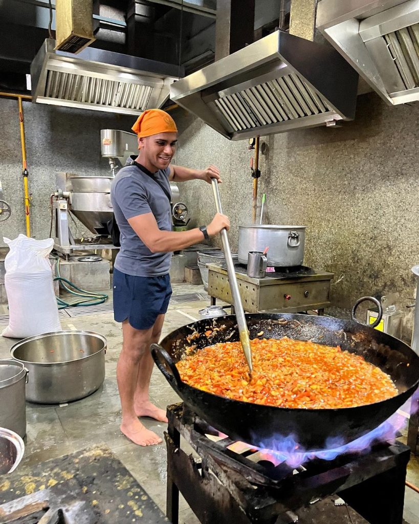 interview with simmy dhillon, founder of simmer