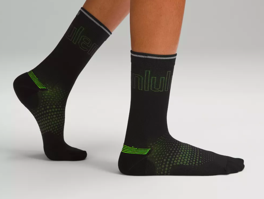 lululemon women's macropillow crew socks