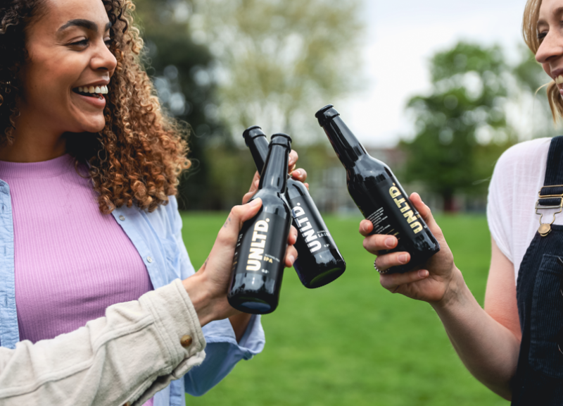 two friends choosing gluten-free alcohol