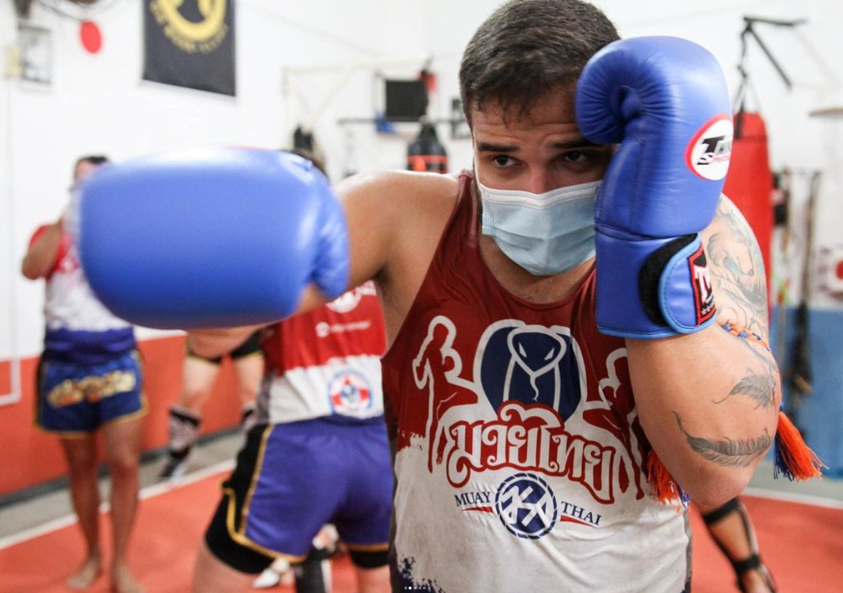 freja bone broth shake