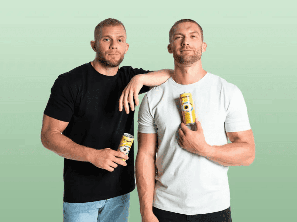 James Smith & Chris Williamson with their Neutonic Drink