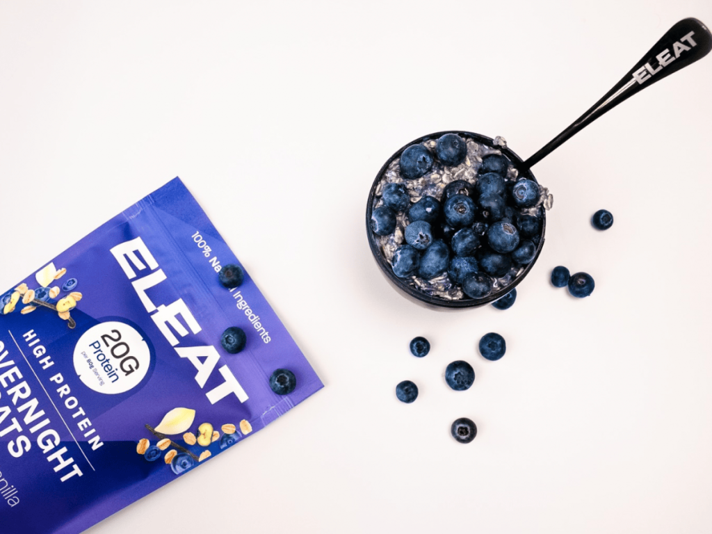 ELEAT Blueberry & Vanilla Overnight Oats