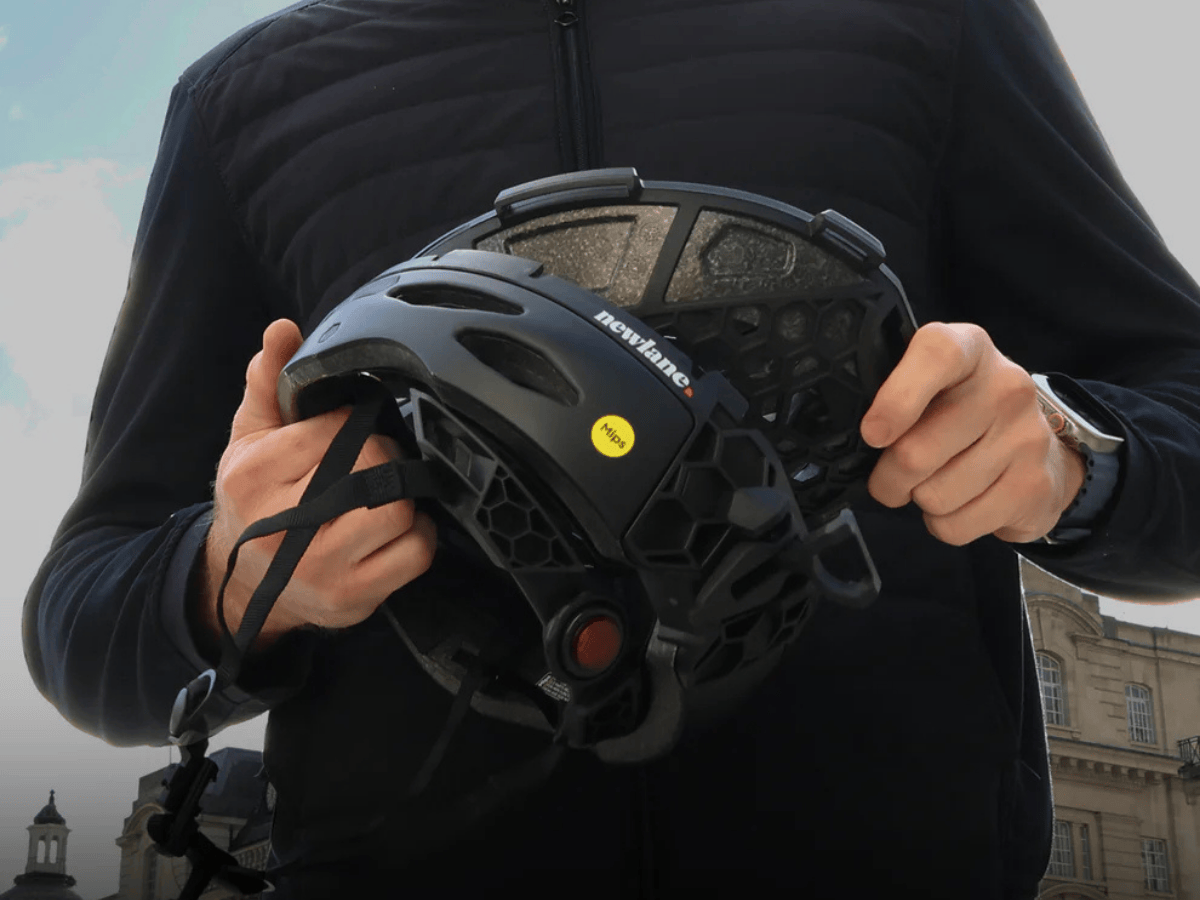 Newlane's Foldable Bike Helmet
